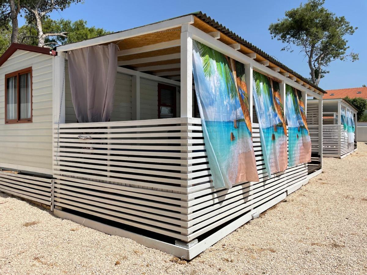 Dalmacia Mobile Homes And Caravans At The Beach Privlaka (Zadar) Exterior foto